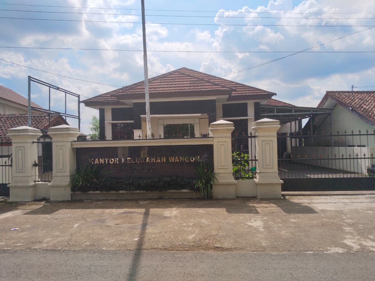Kantor Kelurahan Wangon